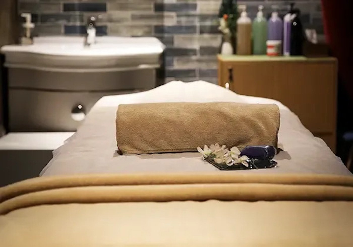 Massage Center in Doha | Luxury Spa & Wellness at Century Hotel