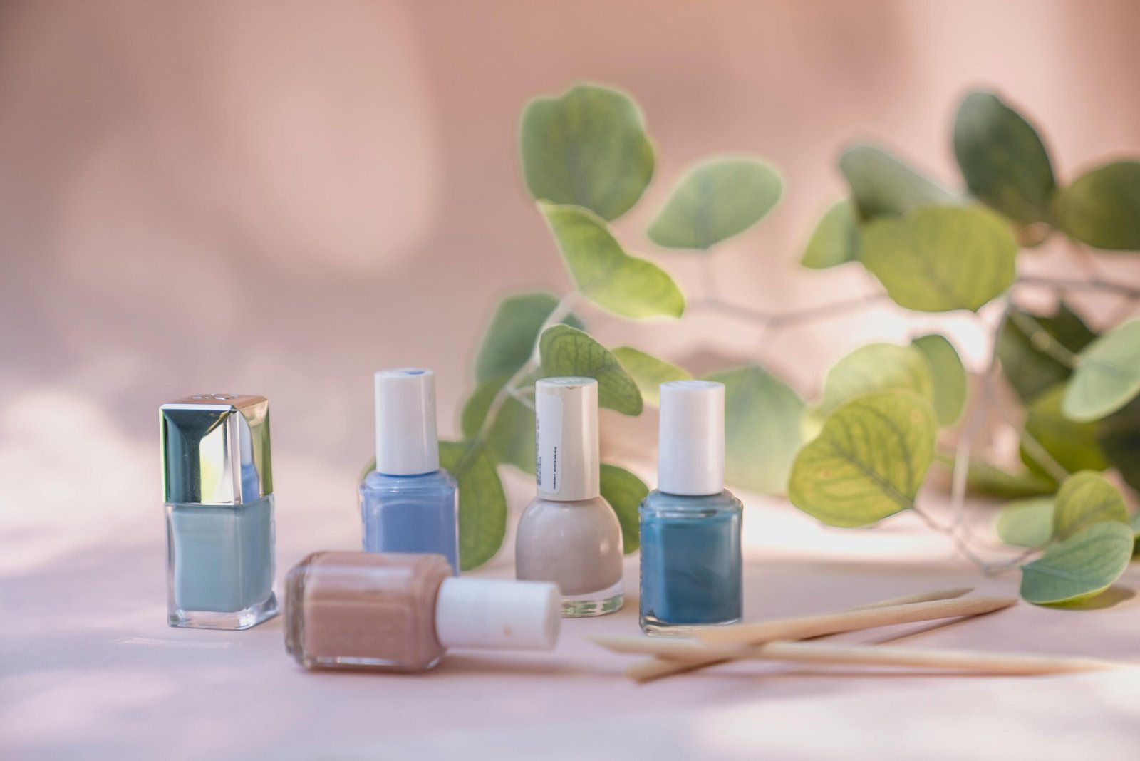 Luxury Nail Salon in Lusail – Aura Beauty Lounge Qatar