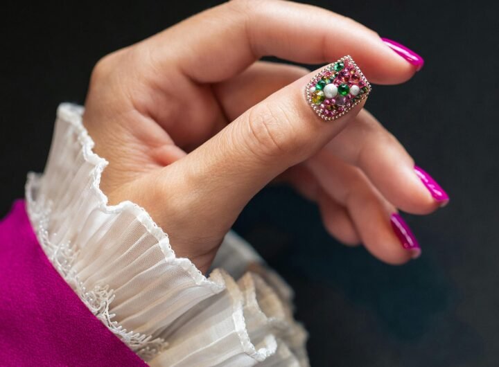 Elite Lounge | Luxury Nail Salon, Hair Boutique & Wellness Café in Qatar
